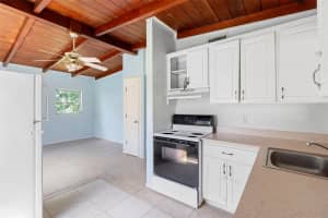 1655 RICHLAND AVENUE, DELAND, FL 32724 - MLS#MFRV4943842