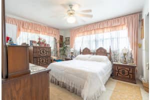 417 MANHATTAN AVENUE, DAYTONA BEACH, FL 32118 Sold 09/30/25