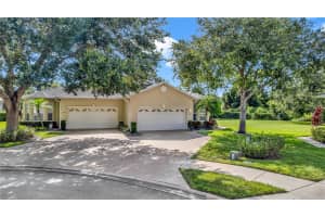 132 LOWER LAKE COURT, DEBARY, FL 32713 - MLS#MFRV4943850