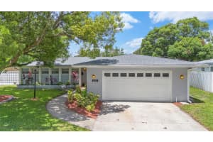 5312 NEWHALL AVENUE, ORLANDO, FL 32810 - MLS#MFRV4943852