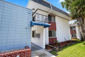 303 RIDGE BOULEVARD, SOUTH DAYTONA, FL 32119 - MLS#MFRV4943855