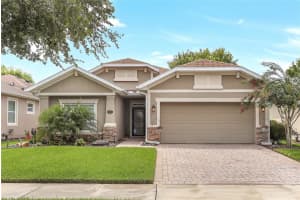 1378 Hazeldene Mnr, DELAND