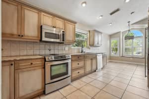 923 ASHMEADE COURT, PORT ORANGE, FL 32127 - MLS#MFRV4943886