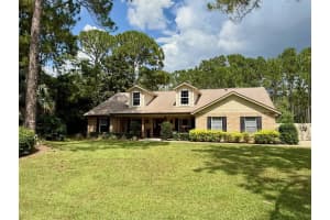 23 Dial Ave, DEBARY