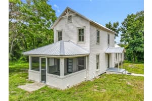 601 ADELLE AVENUE, DELAND, FL 32720 - MLS#MFRV4943923