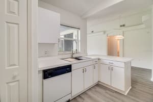 1290 NAVARRE DRIVE, DELTONA, FL 32738 Sold 08/11/25