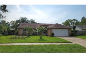 1401 Hendren Dr, DELAND