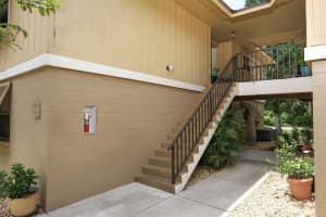 120 Hibiscus Woods #15b, DELTONA