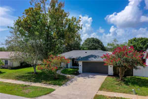 410 Sea Hawk Ct, EDGEWATER