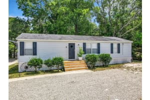 24848 DRIVE NO 1, ASTOR, FL 32102 - MLS#MFRV4944052