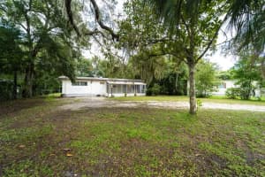 172 ROBINHOOD DRIVE, DELAND, FL 32724 Sold 10/24/25