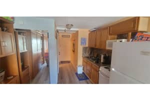 3727 S ATLANTIC AVE #Unit #424, DAYTONA BEACH SHORES, FL 32118 - MLS#MFRV4944099