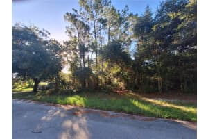 2751 KINGSDALE DRIVE, DELTONA, FL 32738 - MLS#MFRV4944117