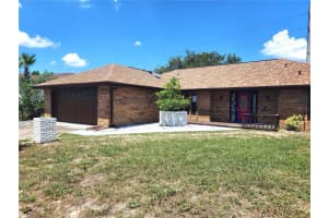 1878 S Old Mill Dr, DELTONA