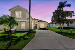 253 Calabay Parc Blvd, DAVENPORT