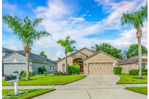 606 Horseman Dr, OVIEDO