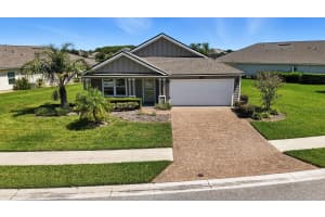 25 COUNTRY CLUB HARBOR CIRCLE, PALM COAST, FL 32137 Sold 08/29/25