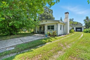 1990 Lake Dr, NEW SMYRNA BEACH 1990 Lake Dr, NEW SMYRNA BEACH