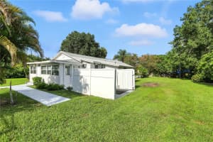 MLS# MFRV4944255, Sanford, Florida 32771