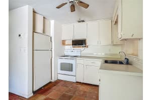 127 DEBARY DRIVE, DEBARY, FL 32713 - MLS#MFRV4944284
