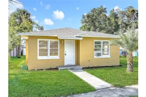 215 North St, DAYTONA BEACH
