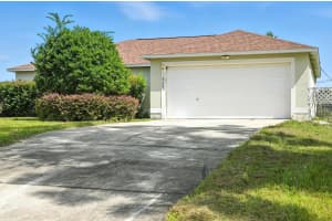 3154 LYNNHAVEN STREET, DELTONA, FL 32738 - MLS#MFRV4944383