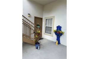 MLS# MFRV4944384, Deland, Florida 32720