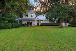 2406 E New York Ave, DELAND