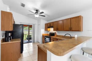 944 9TH AVENUE, DELAND, FL 32724 - MLS#MFRV4944421