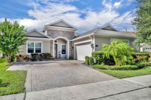 102 Bedford Ct, DELAND