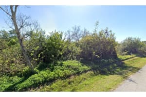 YACHT CLUB DR, VENICE, FL 34293 - MLS#MFRV4944481