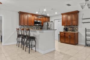 1348 HANCOCK DRIVE, DELTONA, FL 32725 - MLS#MFRV4944488