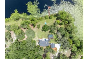 105 Saxon Blvd, DELTONA