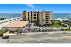 3255 S Atlantic Ave #207, DAYTONA BEACH