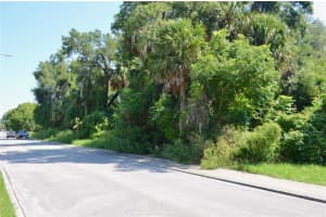 225 JULIA AVENUE, DELAND, FL 32720 Sold 09/25/25