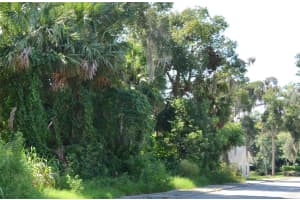 225 JULIA AVENUE, DELAND, FL 32720 Sold 09/25/25