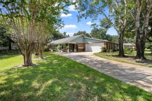2450 GLEN EAGLES DRIVE, DELAND, FL 32724 - MLS#MFRV4944594