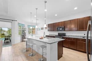 462 BRIARBROOK WAY, DELAND, FL 32724 - MLS#MFRV4944653