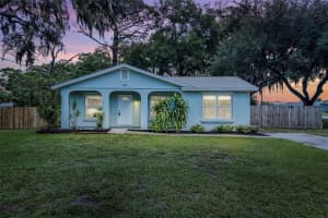 890 PARK AVENUE, ORANGE CITY, FL 32763 Sold 09/30/25
