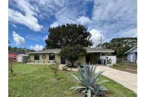 1020 LIBBY AVENUE, DAYTONA BEACH, FL 32117 - MLS#MFRV4944683
