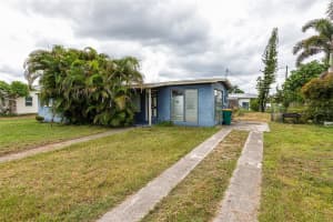 3208 PINETREE STREET, PORT CHARLOTTE, FL 33952 - MLS#MFRV4944774