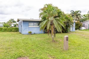 3208 PINETREE STREET, PORT CHARLOTTE, FL 33952 - MLS#MFRV4944774
