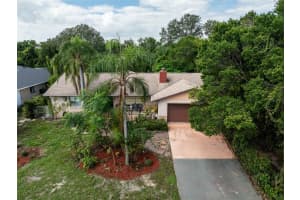 805 SYLVIA, DELTONA, FL 32725 - MLS#MFRV4944789
