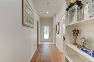 MLS# MFRV4944823, New Smyrna Beach, Florida 32168