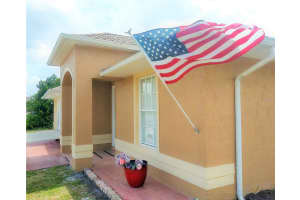 2588 ACADEMY AVENUE, DELTONA, FL 32738 - MLS#MFRV4944837