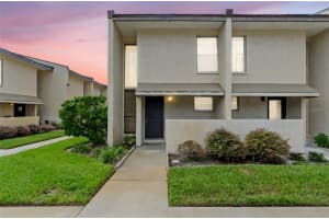 100 KENTUCKY AVENUE, DELAND, FL 32724 - MLS#MFRV4944847