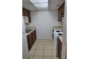 1216 KENNEDY ROAD, DAYTONA BEACH, FL 32117 - MLS#MFRV4944861