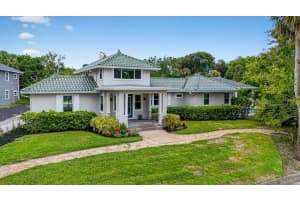 1215 PENINSULA DRIVE, DAYTONA BEACH, FL 32118 - MLS#MFRV4944878