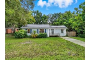 9 Granada Rd, DEBARY