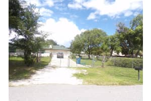 1037 COLLINS AVENUE, ORANGE CITY, FL 32763 - MLS#MFRV4944901